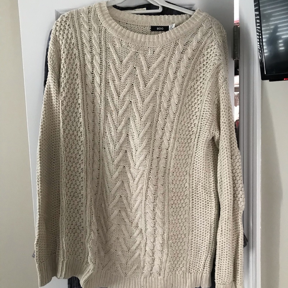 Urban sweater